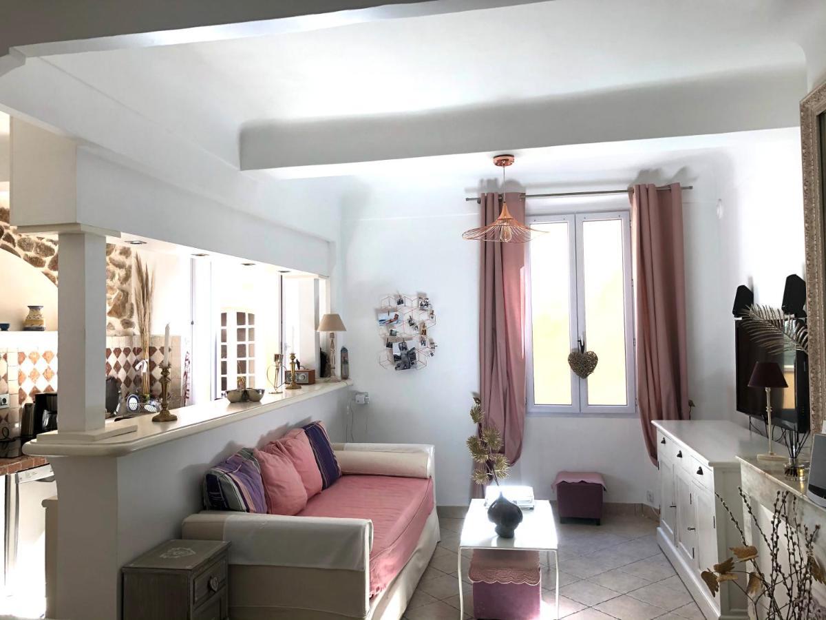 Appartement De Charme Au Coeur De Saint-Tropez Kültér fotó